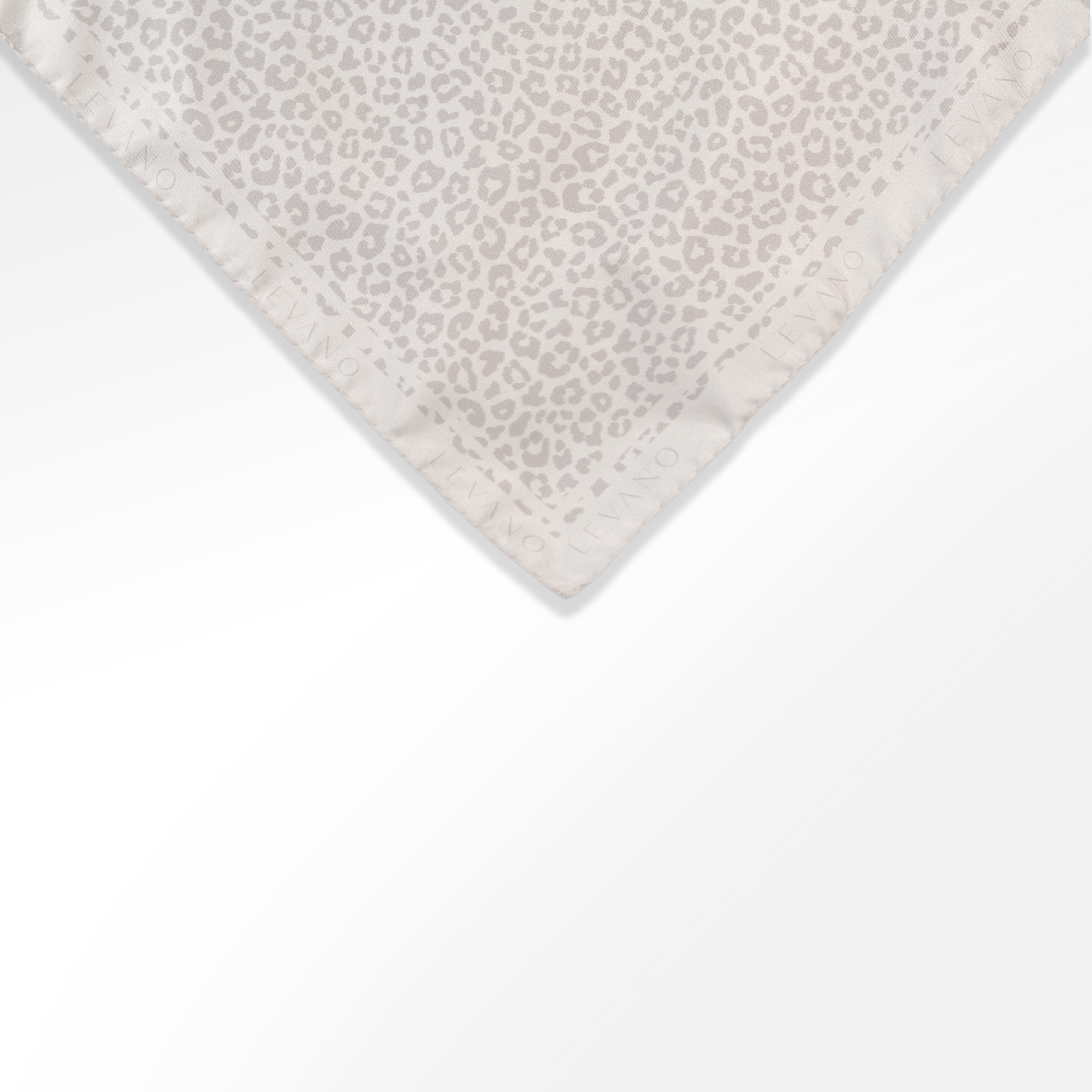 Seidentuch 70x70 Leopard